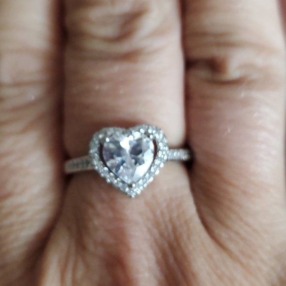 None Jewelry - STERLING SILVER HEART RING WITH CRYSTALS ON EACH SIDE OF BAND